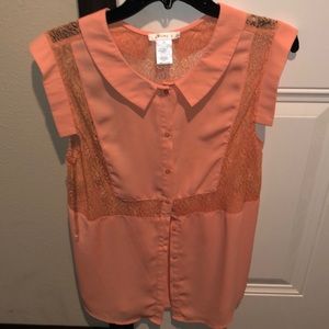 Beautiful lightweight Top